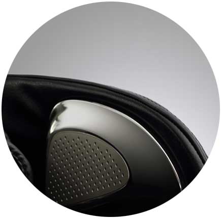 Bluetooth Speaker Systems of Cozzia EC 618 Massage Chair