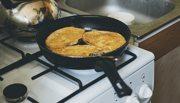 French Toast in cast iron pan