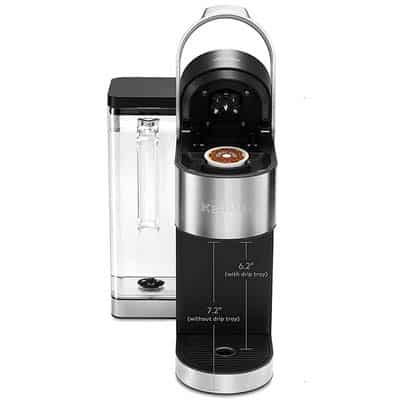 Removable water tank and coffee pod of the Keurig Supreme Plus 