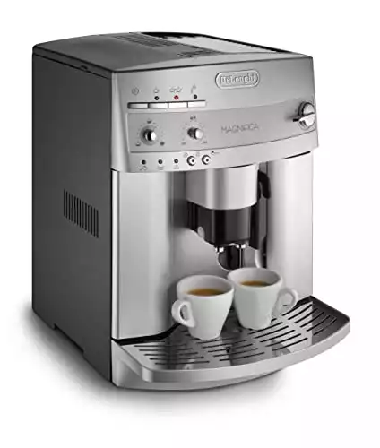 Delonghi ESAM3300 Magnifica Espresso Machine